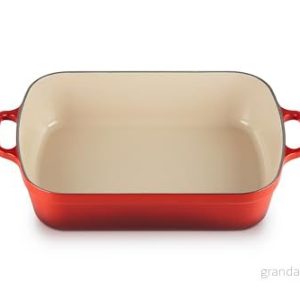 Le Creuset Signature gjutjärnsbratrin, 33 cm, rektangulär, lämplig för alla spis och induktion, volym: 4,9 l, körsbärsrot 24147233596 Le Creuset Signature gjutjärnsbratrin, 33 cm, rektangulär, lämplig för alla spis och induktion, volym: 4,9 l, körsbärsrot 24147233596
