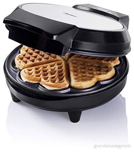 Bestron våffeljärn för klassiska hjärtvåfflor, med bakampel och non stick beläggning, 700 watt, färg: svart 8712184056729
