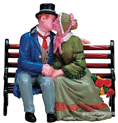 Lemax Julby The Kiss 72380 728162723802