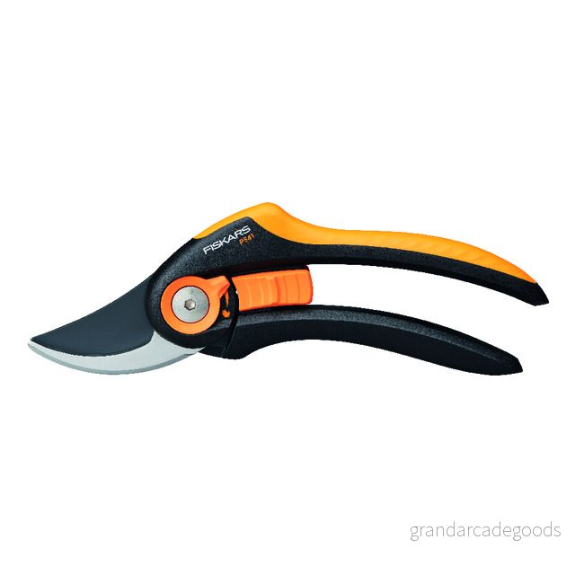 Fiskars P541 Sekatör - Bypass SmartFit 6411501111166