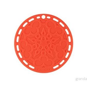 Le Creuset Fransk grytunderlägg, silikon, värmebeständig till 250C, Ø 20 cm, vulkanisk 630870156585 Le Creuset Fransk grytunderlägg, silikon, värmebeständig till 250C, Ø 20 cm, vulkanisk 630870156585