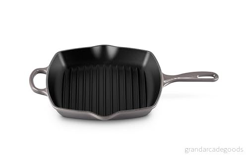 Le Creuset Signature gjutjärnsgrillpanna, kvadratisk, 26 cm, lämplig för alla typer av spisar inklusive induktion, 2,86 kg, flint 24147267386